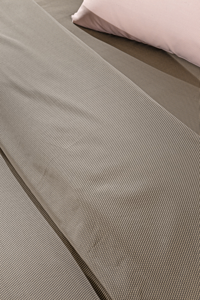 Guy Laroche Sentoni Minimal Wenge 180x270cm